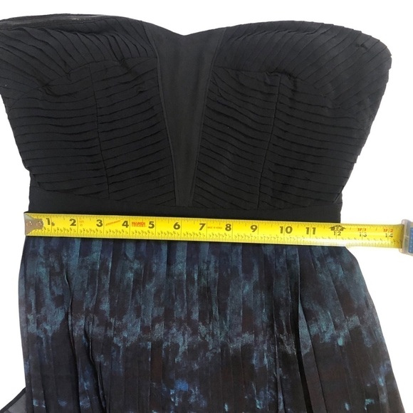 Silence & Noise Pleated Corset Maxi Dress 12 Days of Dresses Size XS - Picture 9 of 12